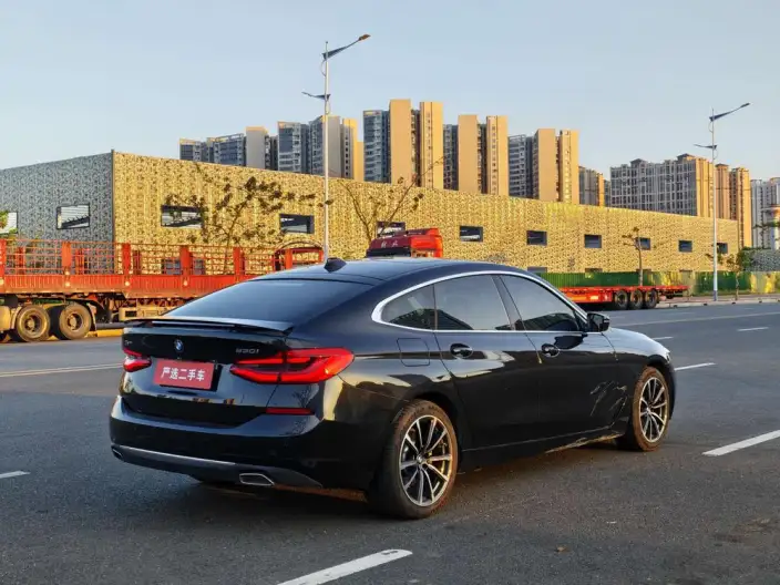 BMW 6 Series GT 2022 Model 630i Luxury Design Set – фото 6