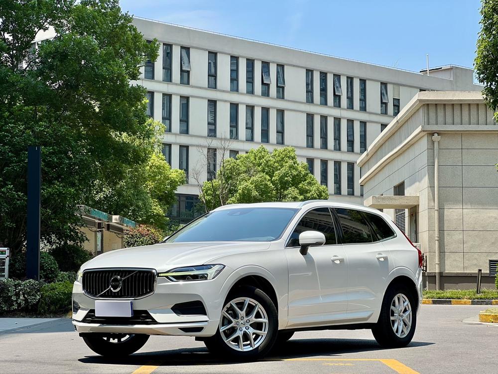 Volvo XC60 Модель 2019 года T5 4WD Smart Yi Edition National V – фото 1
