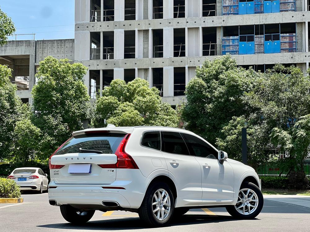 Volvo XC60 Модель 2019 года T5 4WD Smart Yi Edition National V – фото 5