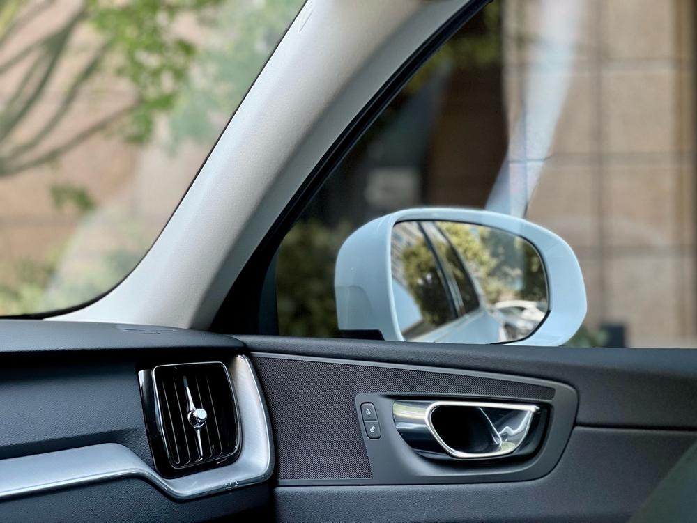 Volvo XC60 Модель 2019 года T5 4WD Smart Yi Edition National V – фото 7