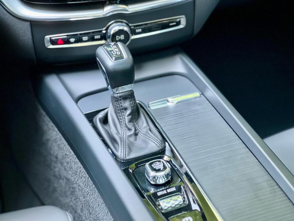 Volvo XC60 Модель 2019 года T5 4WD Smart Yi Edition National V – фото 15