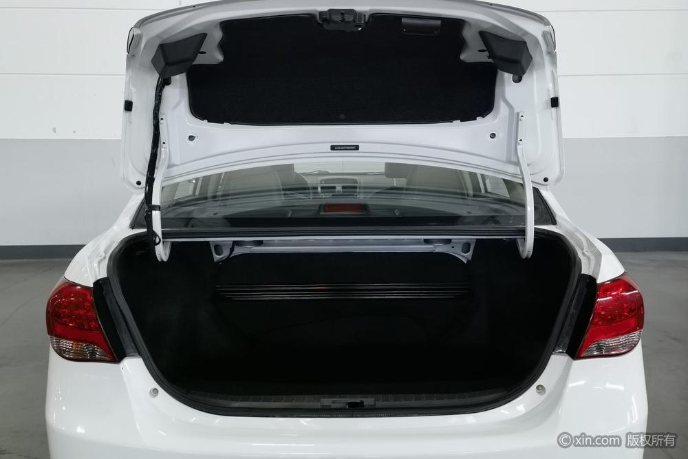 BYD L3 2015 модификация Eco Edition 1.5L Manual Comfort – фото 23