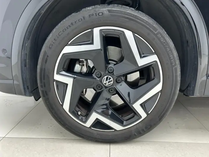 Volkswagen Tiguan L 2026 Model Pro 380TSI 2WD R-Line Pilot Edition – фото 8