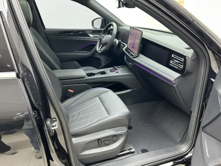 Volkswagen Tiguan L 2026 Model Pro 380TSI 2WD R-Line Pilot Edition – фото 9