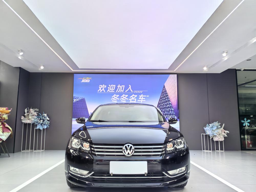 Volkswagen Passat 2014 модификация 1.8TSI DSG Prestige Навигация Edition – фото 2