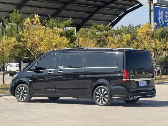 Viano 2021 Model 2.0T Business Edition 7 seat – фото 4