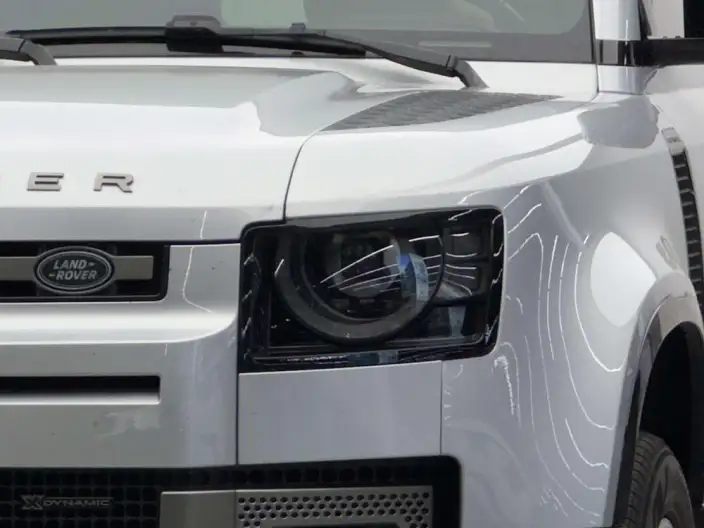 Land Rover Defender 2023 Model Facelift 110 P400 X-Dynamic HSE – фото 5