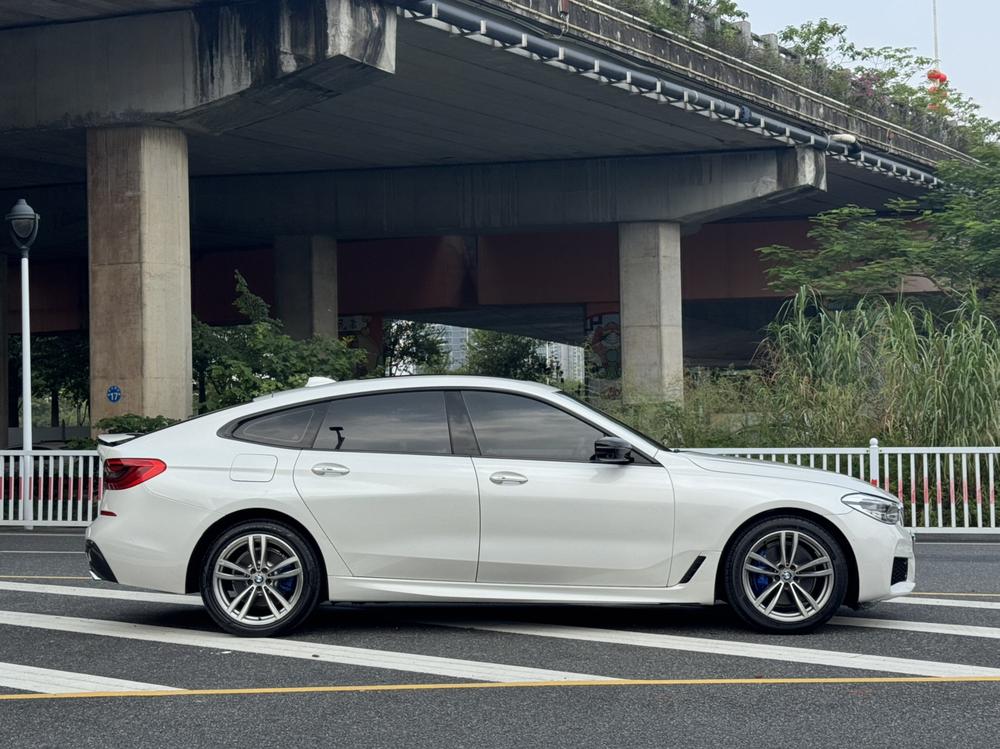 BMW 6 Series GT Модель 2018 года 630i M Sports Set – фото 8