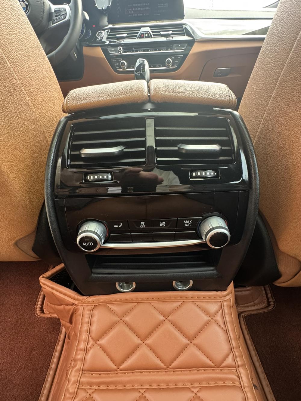 BMW 6 Series GT Модель 2018 года 630i M Sports Set – фото 12