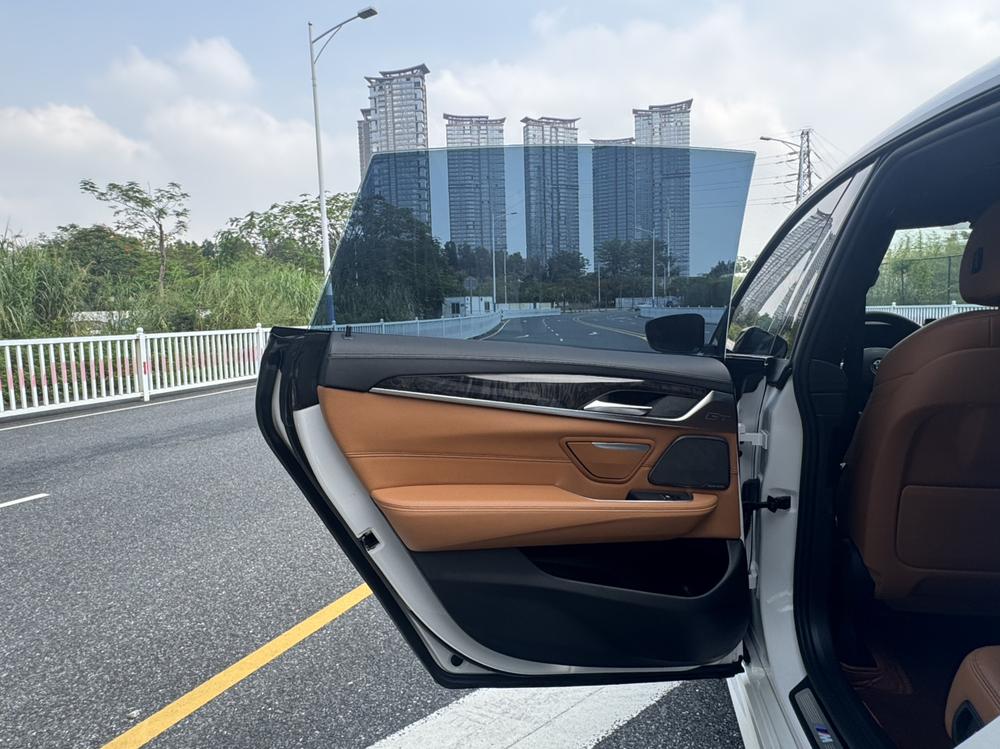 BMW 6 Series GT Модель 2018 года 630i M Sports Set – фото 38