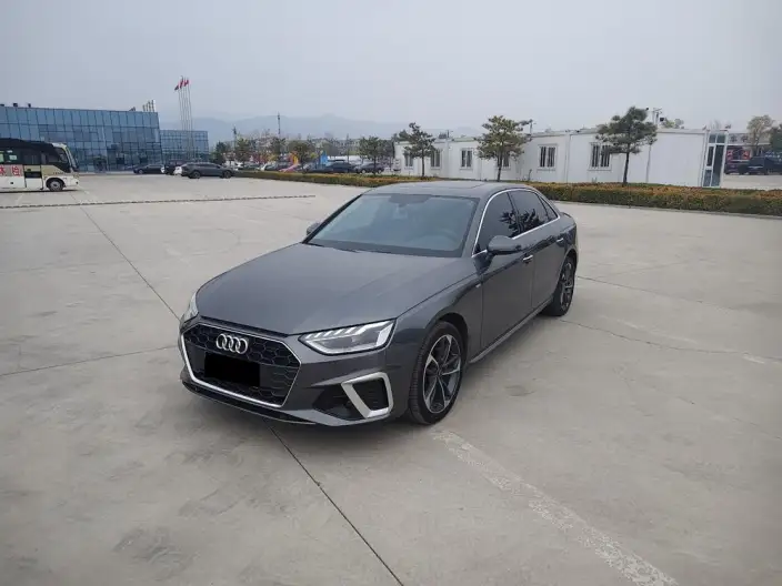 Audi A4 L 2022 Model 40 TFSI Fashion Dynamic Model – фото 1