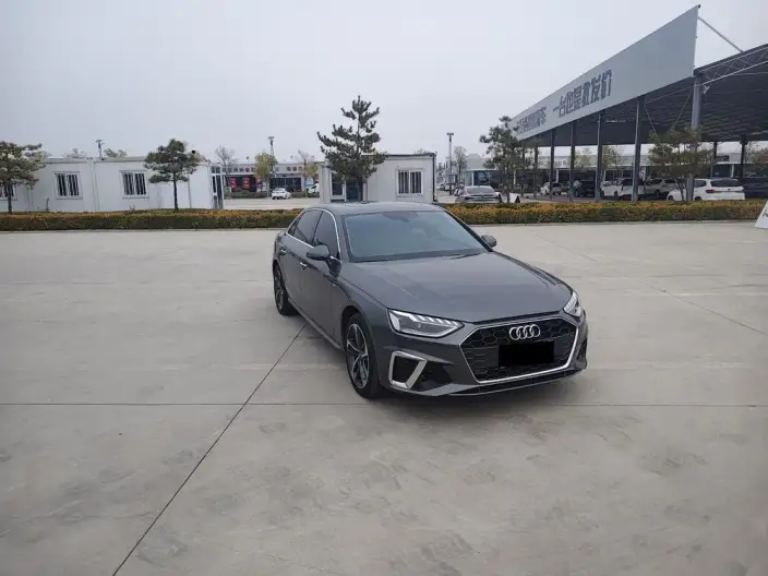 Audi A4 L 2022 Model 40 TFSI Fashion Dynamic Model – фото 3