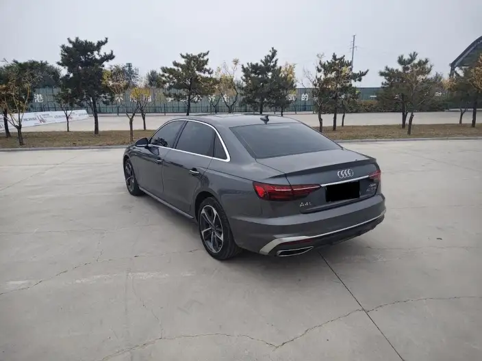 Audi A4 L 2022 Model 40 TFSI Fashion Dynamic Model – фото 4