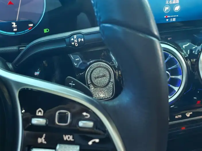 Mercedes-Benz GLA 2023 Model Facelift GLA 200 – фото 10