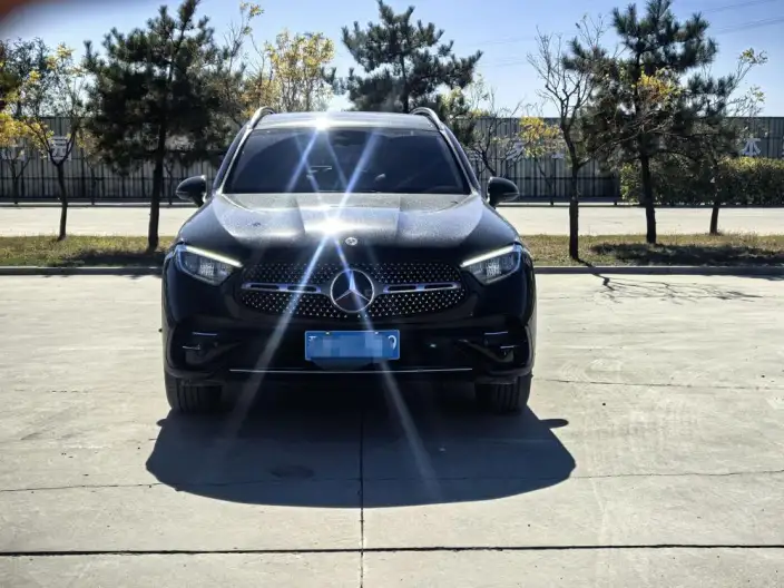 Mercedes-Benz GLC 2024 Model Facelift GLC 260 L 4MATIC Luxury Model 7 seat – фото 2