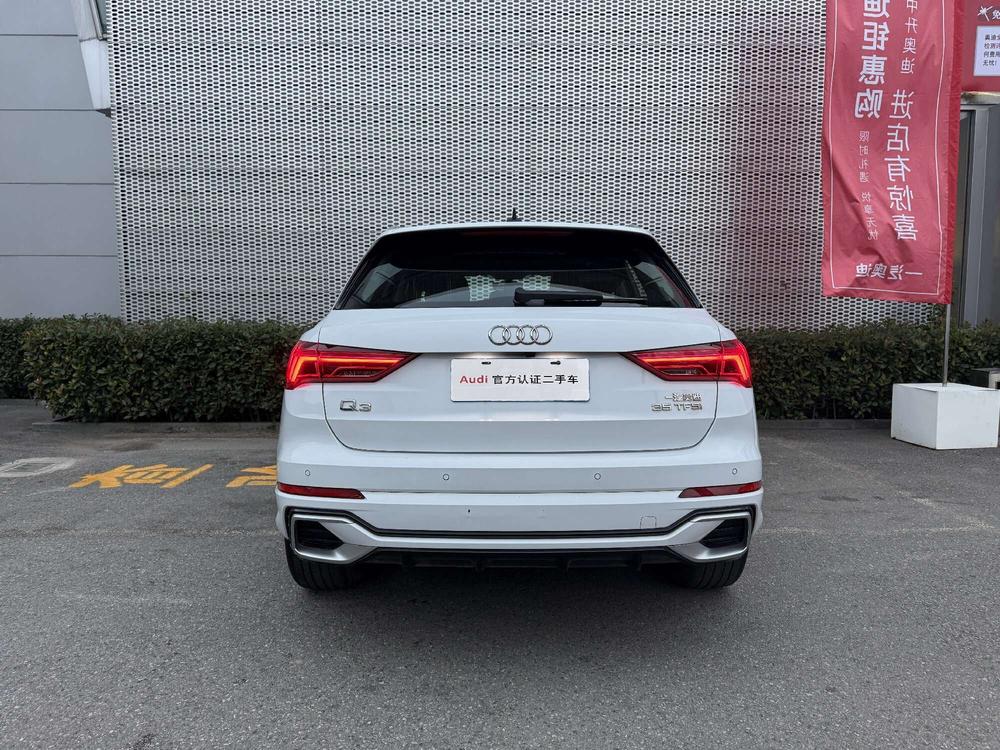 AUDI Q3 2024 35 TFSI Stylish Dynamic – фото 4