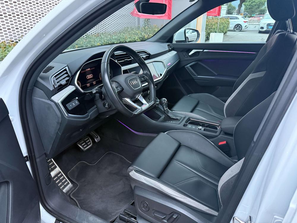 AUDI Q3 2024 35 TFSI Stylish Dynamic – фото 9
