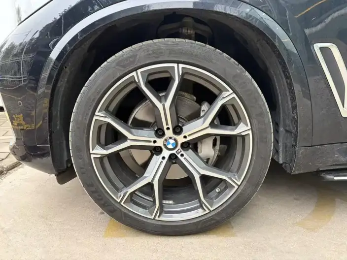 BMW X5 2022 Model Facelift xDrive 40Li M Sports Set – фото 7