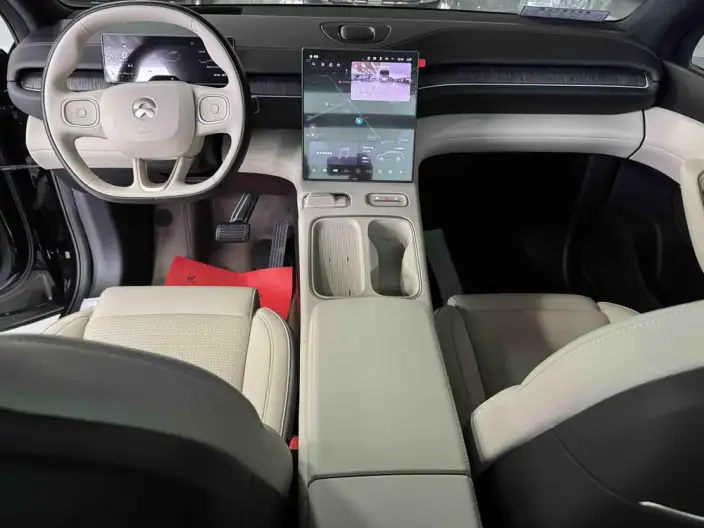 NIO ES6 2024 Model 75kWh – фото 8