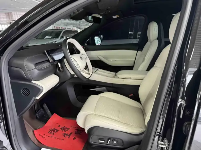 NIO ES6 2024 Model 75kWh – фото 9