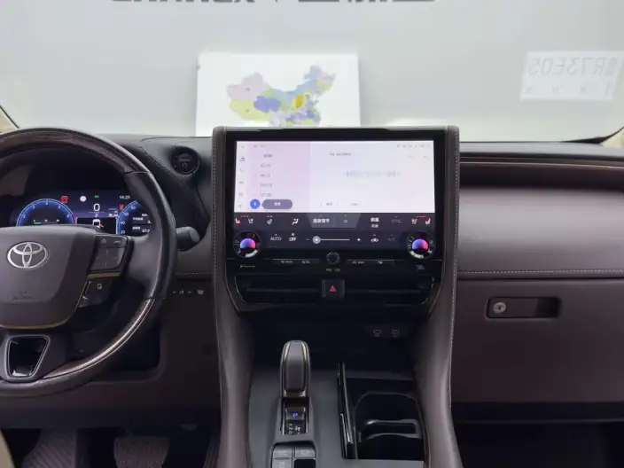 Elfa 2024 Model 2.5L Automatic 4WD 7 seat Parallel Imported – фото 5