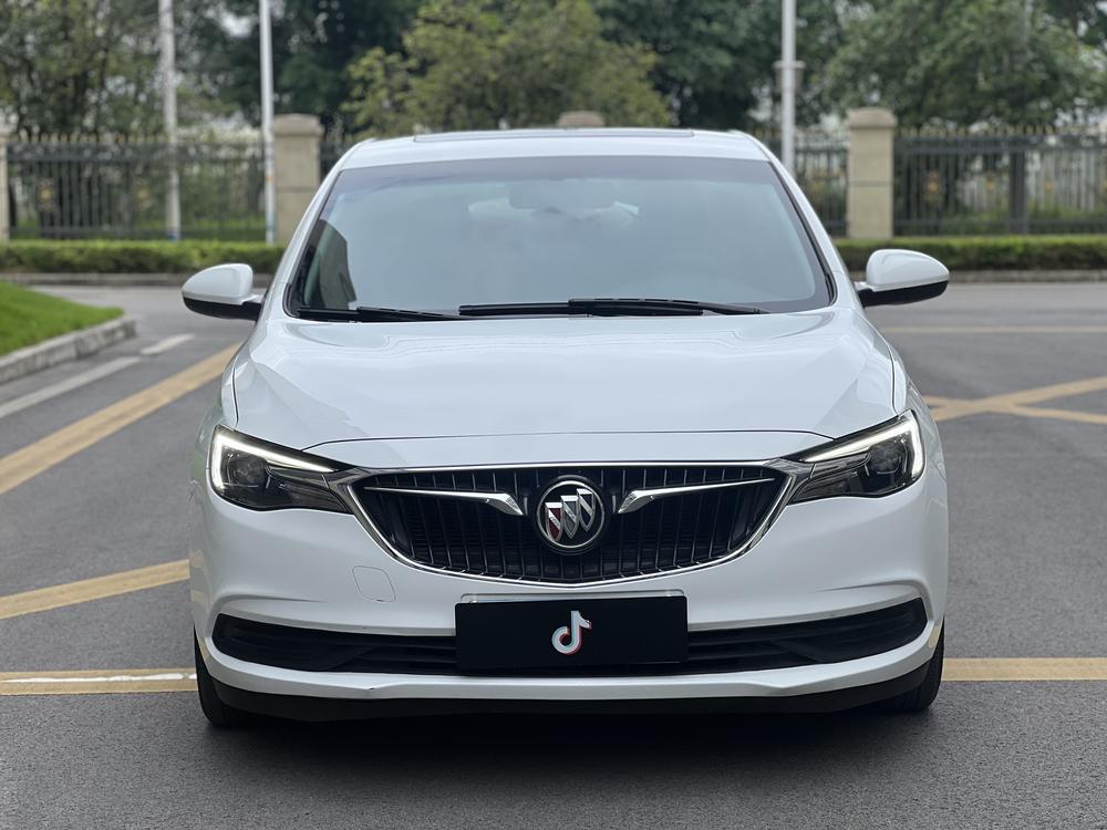Buick Excelle 2021 1.3T Automatic Mild Hybrid Elite – фото 2