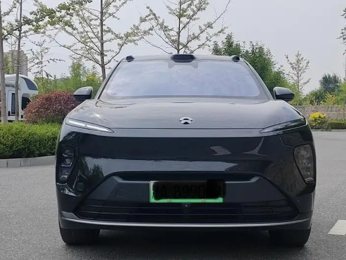NIO ES8 2023 Model 75kWh Executive Edition – фото 2