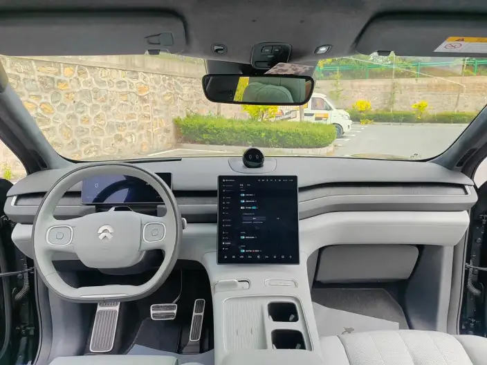 NIO ES8 2023 Model 75kWh Executive Edition – фото 7