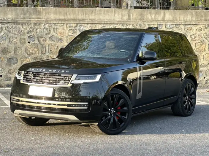 Range Rover 2023 Model 3.0 L6 360PS Shengshi Edition – фото 1