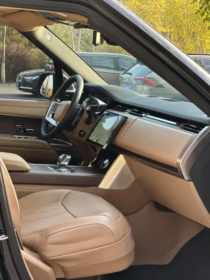 Range Rover 2023 Model 3.0 L6 360PS Shengshi Edition – фото 5