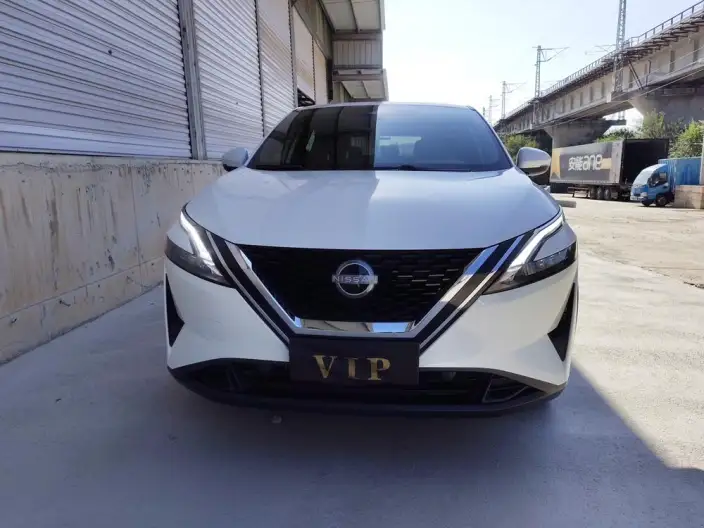 Nissan Qashqai 2023 Model 1.3T Deluxe Edition – фото 2