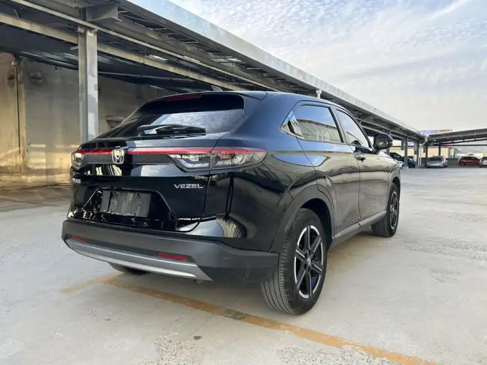 Honda Vezel 2023 Model 1.5L CVT Elite Edition – фото 6