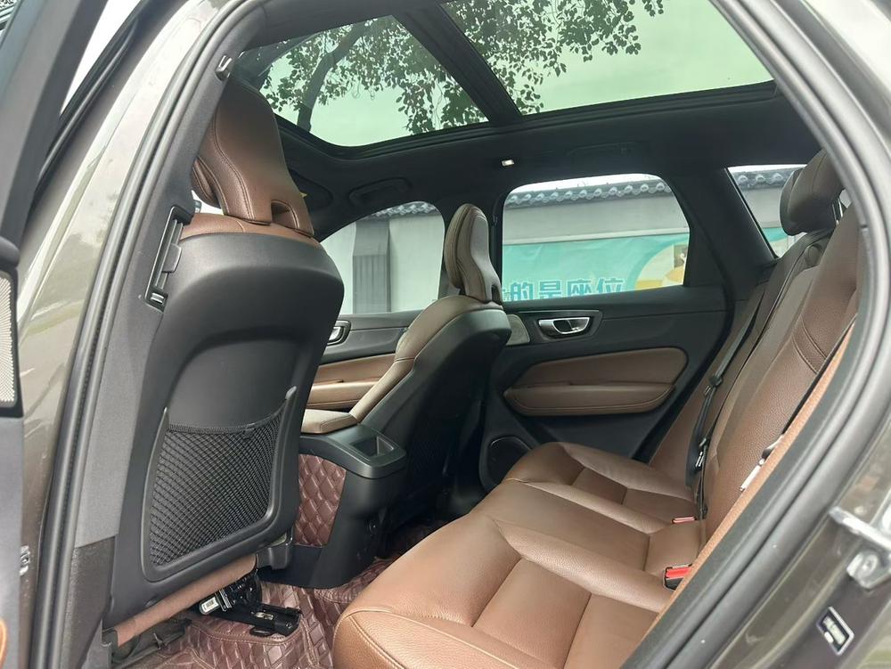 Volvo XC60 2022 B5 4WD Smart Enjoy Luxury – фото 9