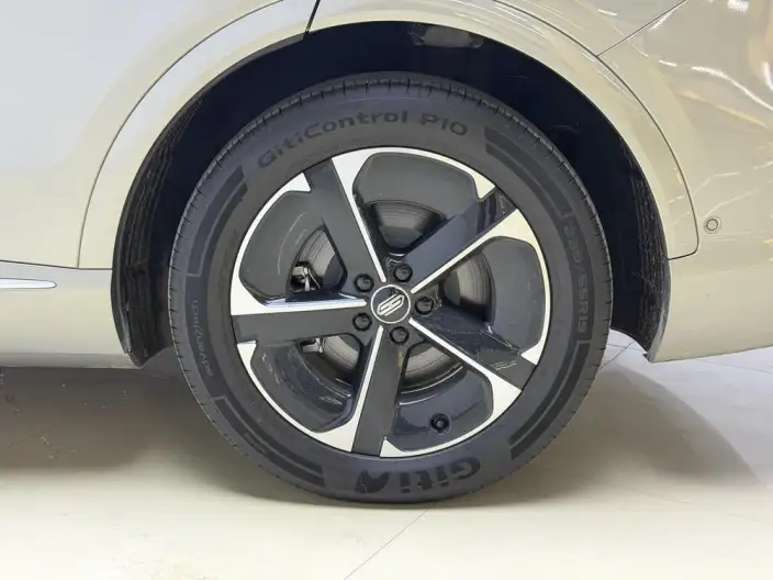 Sangyuan H5 2025 Model EV Pro – фото 9