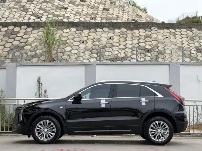 Cadillac XT4 2024 Model 28T 2WD Luxury Model