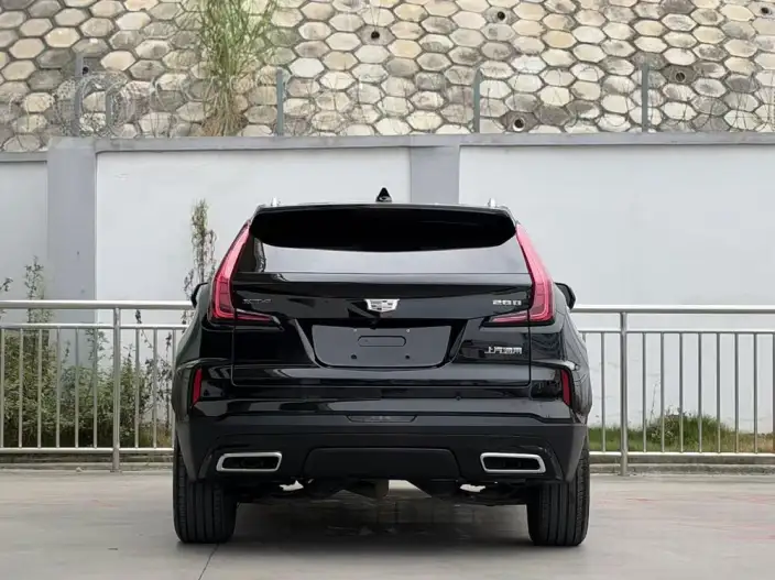 Cadillac XT4 2024 Model 28T 2WD Luxury Model