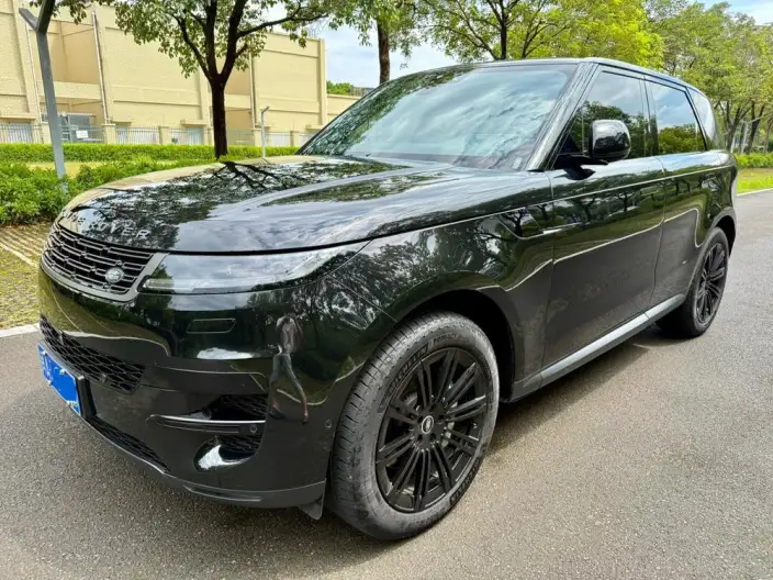 Range Rover Sport 2025 Model 360PS S – фото 1