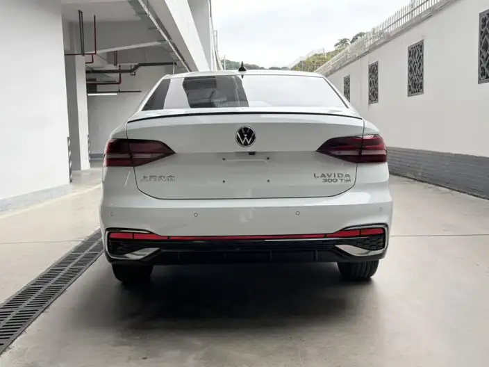 Volkswagen Lavida 2024 Model 300TSI DSG Starry Sky Manyi Edition – фото 5