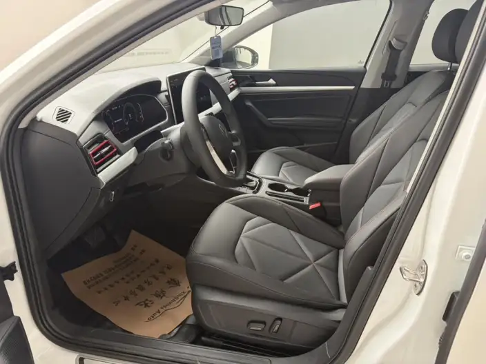 Volkswagen Lavida 2024 Model 300TSI DSG Starry Sky Manyi Edition – фото 8