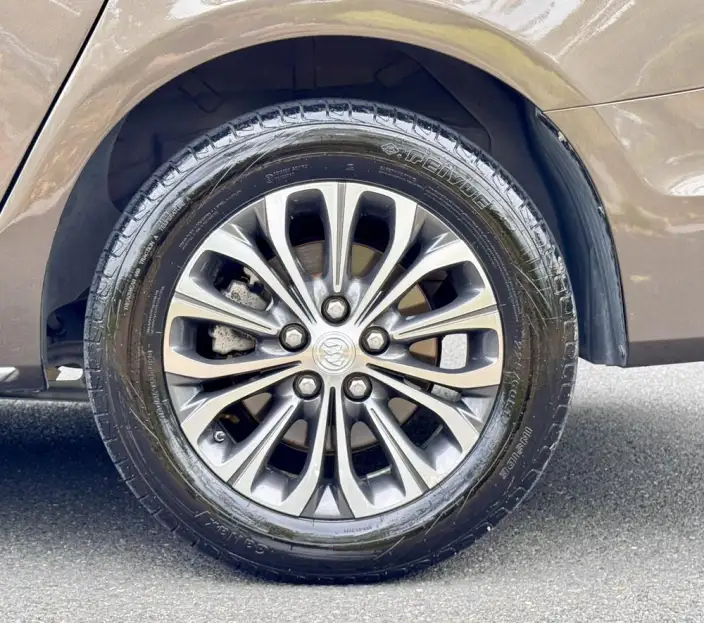 Buick GL8 2023 Model Business class 2.0T Comfort Model – фото 9