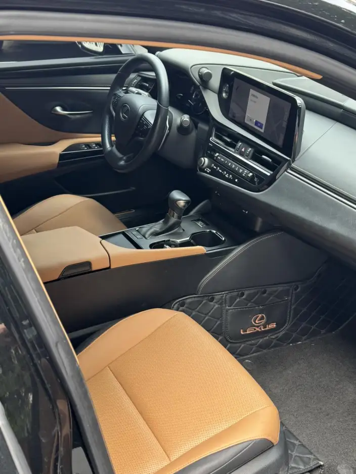 Lexus ES 2022 Model 200 Superior Edition – фото 7