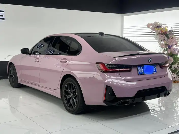 BMW 3 Series 2026 Model 330Li M Sports Night Set – фото 4