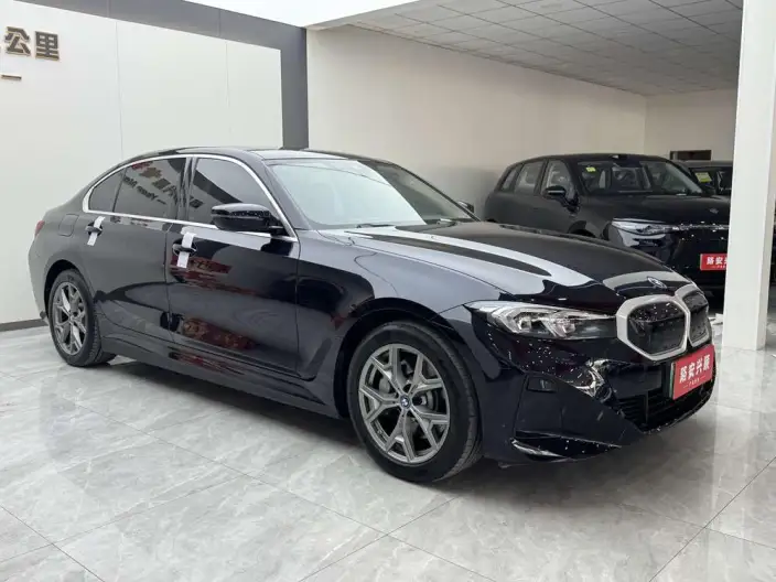 BMW i3 2022 Model eDrive35L – фото 3