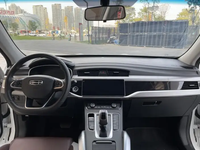 Geely Boyue 2022 Model 1.8TD DCT Smart Elegance Model – фото 9