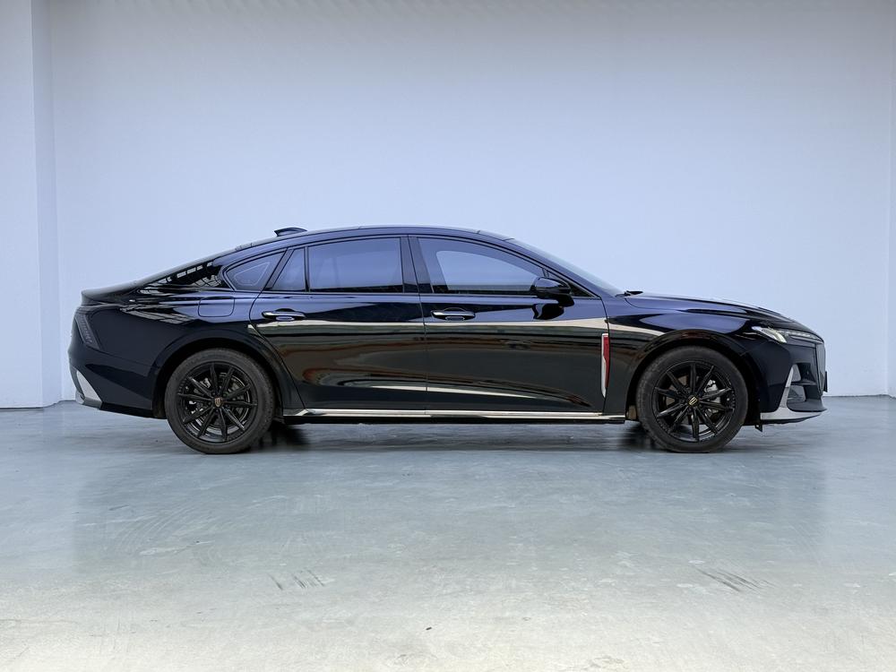 HONGQI H6 2023 2.0T Luxury Edition – фото 8