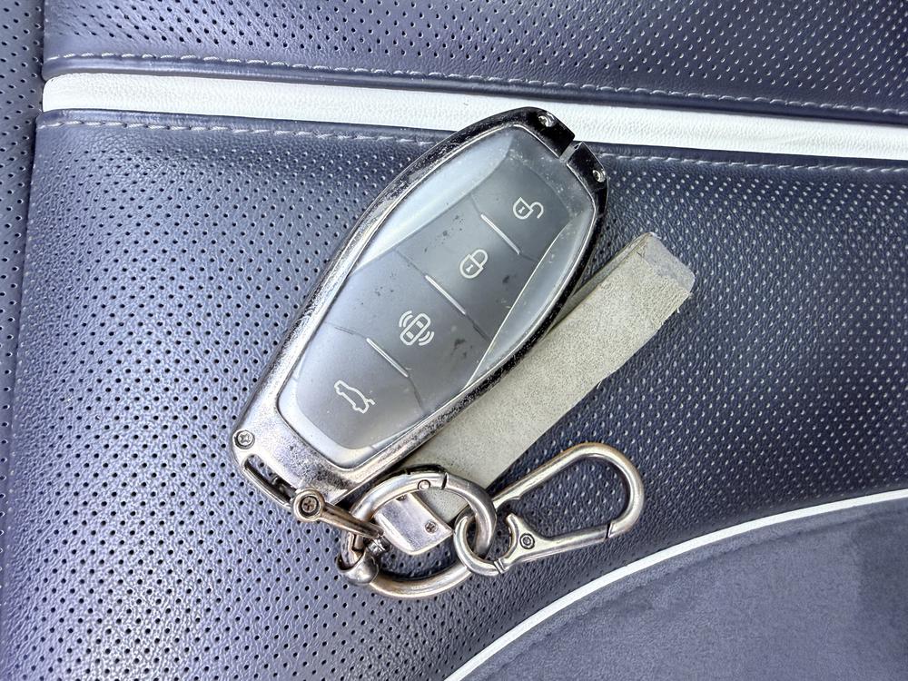 HONGQI H6 2023 2.0T Luxury Edition – фото 11