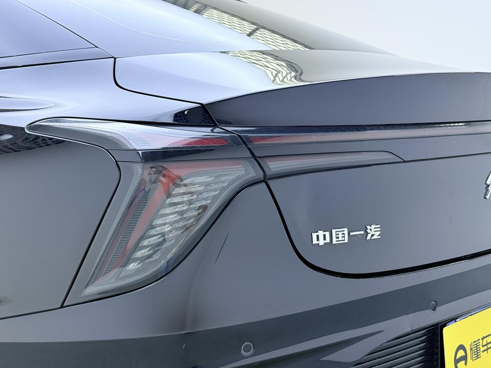 HONGQI H6 2023 2.0T Luxury Edition – фото 13