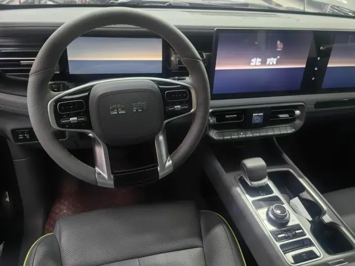 BAIC BJ40 2024 Model City Hunter Edition 2.0T Automatic 4WD Warrior Model – фото 5