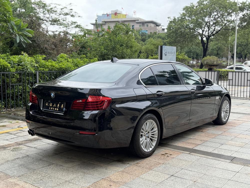BMW 5 Series 2014 525Li Leading – фото 6