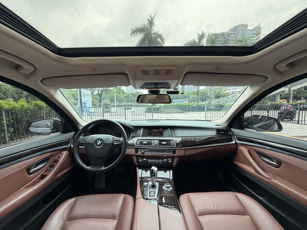 BMW 5 Series 2014 525Li Leading – фото 7
